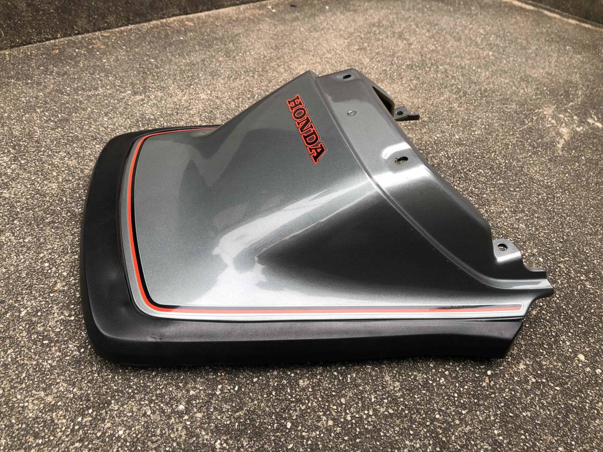 CBX1000　後期リアカウル・マッドガード　一式