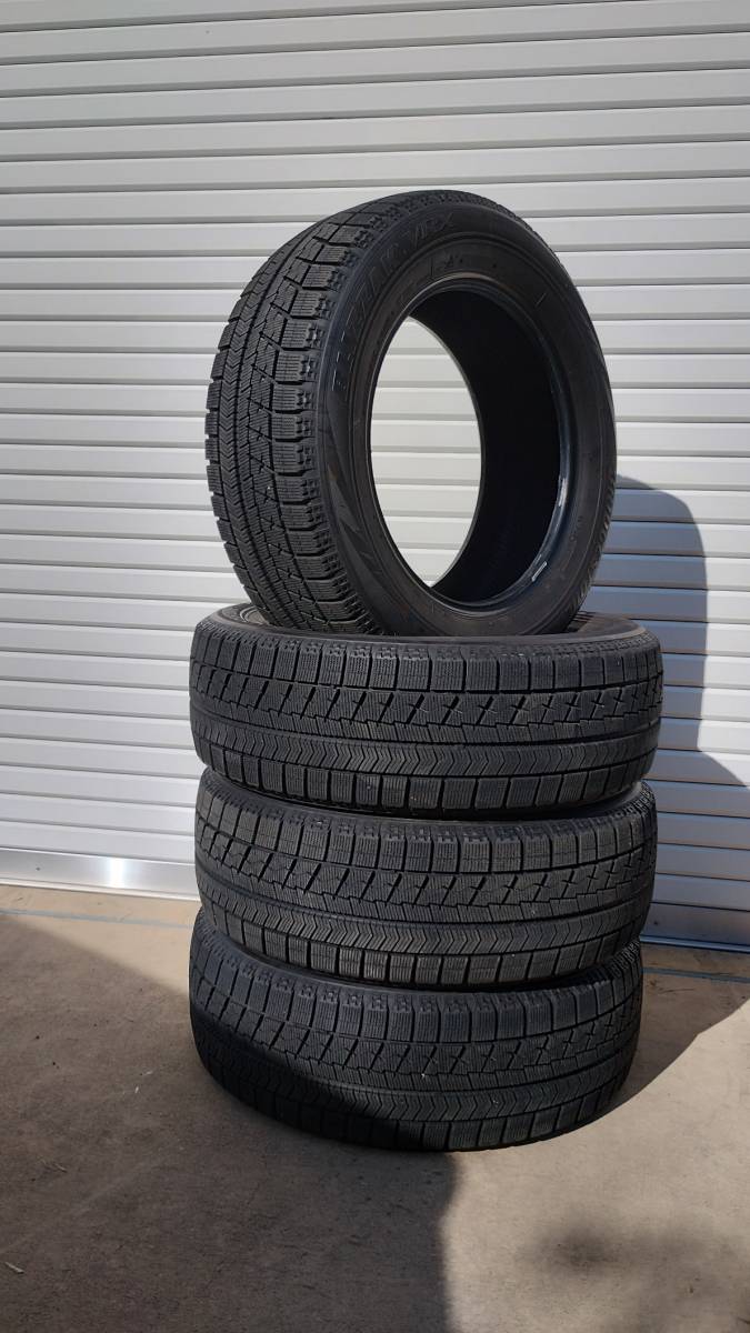 中古】ブリジストン ブリザック VRX 225/60R17 4本 225⁄60R17 