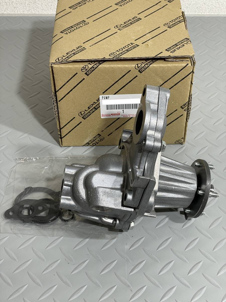○新品 トヨタ純正 純正部品 AE86 ウォーターポンプ トレノ レビン