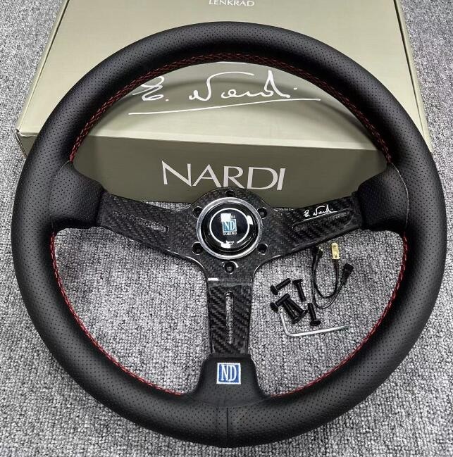 炭素繊維◇NARDI◇ステアリング スポーツステアリングホイール 高品質 炭素繊維◇NARDI◇ステアリング スポーツステアリングホイール 高品質