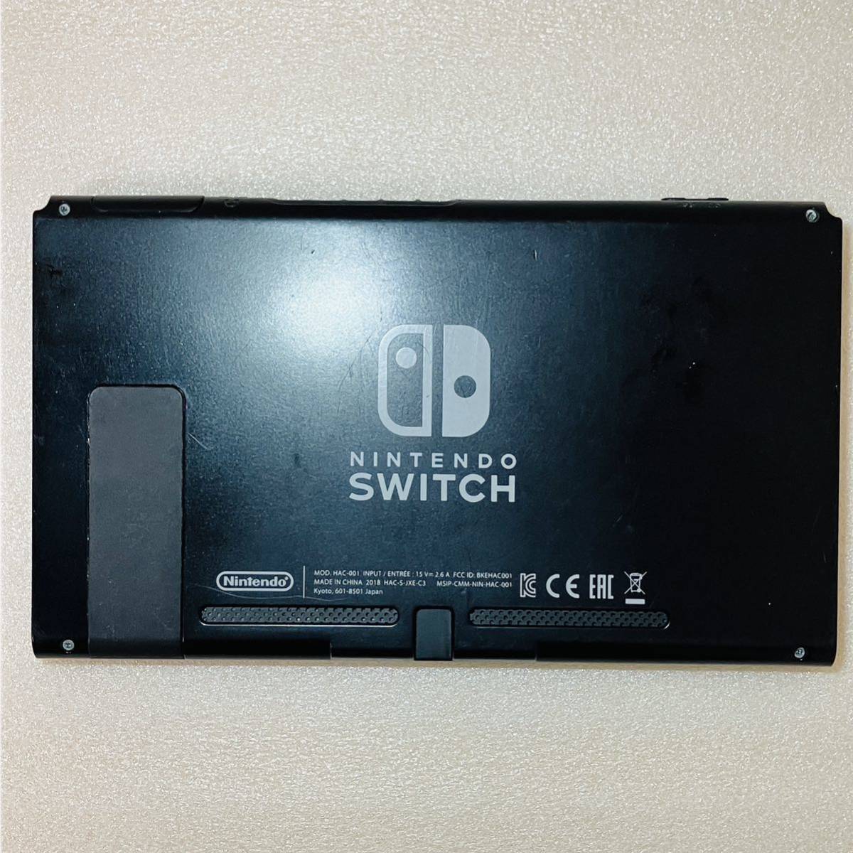 動作品1円～ Nintendo Switch 本体 2018年製 旧型 本体のみ