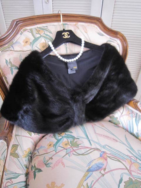 クローゼット整理！FENDI 100%black mink / 裏地100%silk 2way 最高級 SHAWL＆SNOOD 38 （FREE）79万 2～3回着用 ガーメント付属