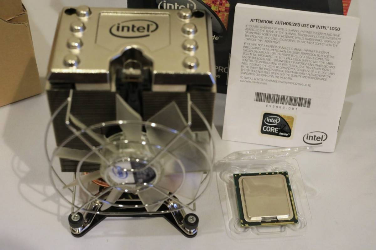 Core i7-980X 第1世代LGA1366 GulfTown 付属品完備 中古動作品