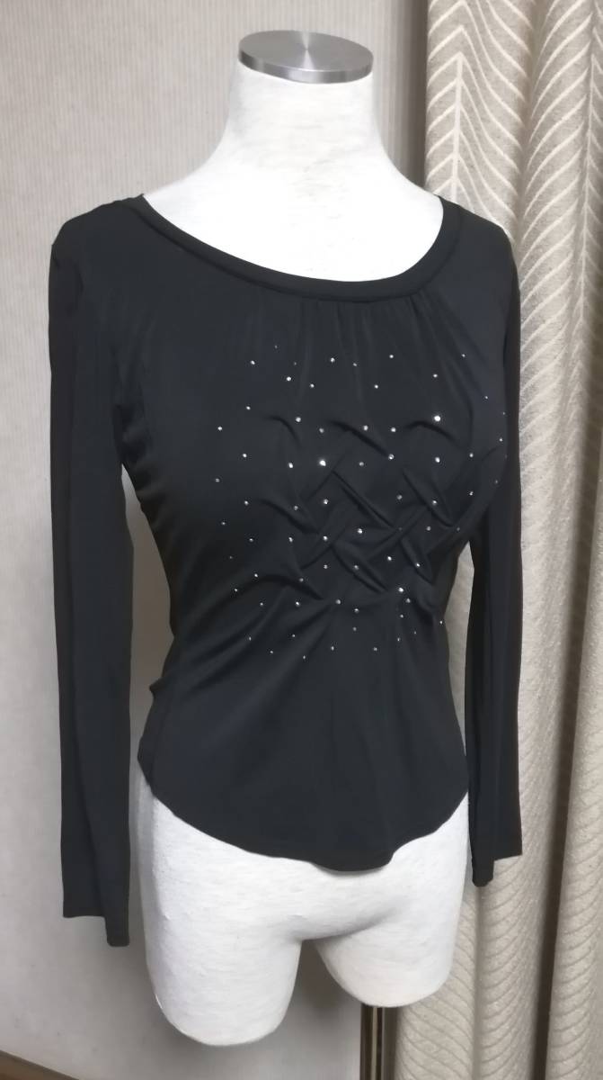 TP107 チャコット Chacott ～シャーリング ストーン貼付 トップス M 社交ダンス～リサイクル