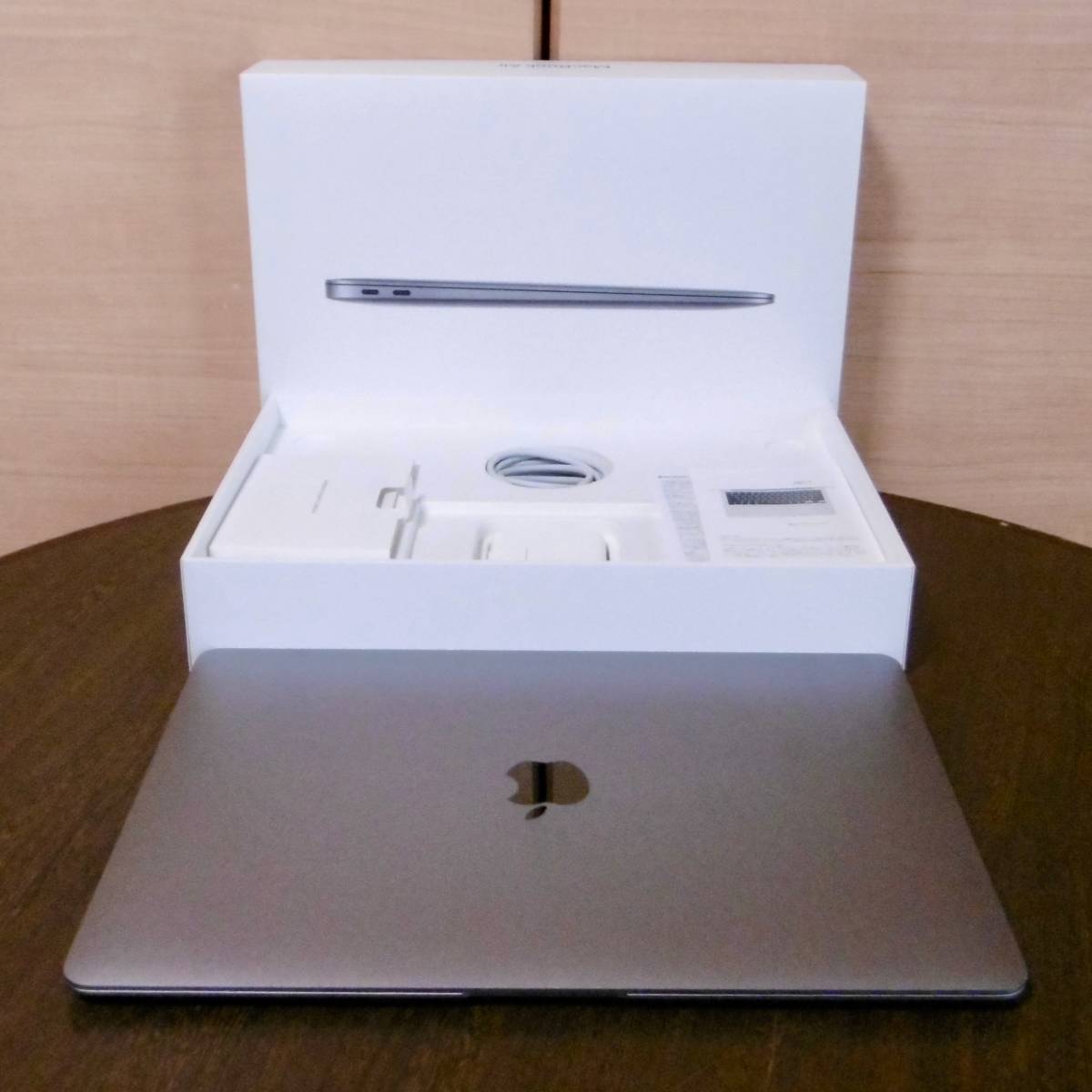 ■2020年■MacBook Air 13.3（第10世代 i3/8GB/256GB）綺麗！■