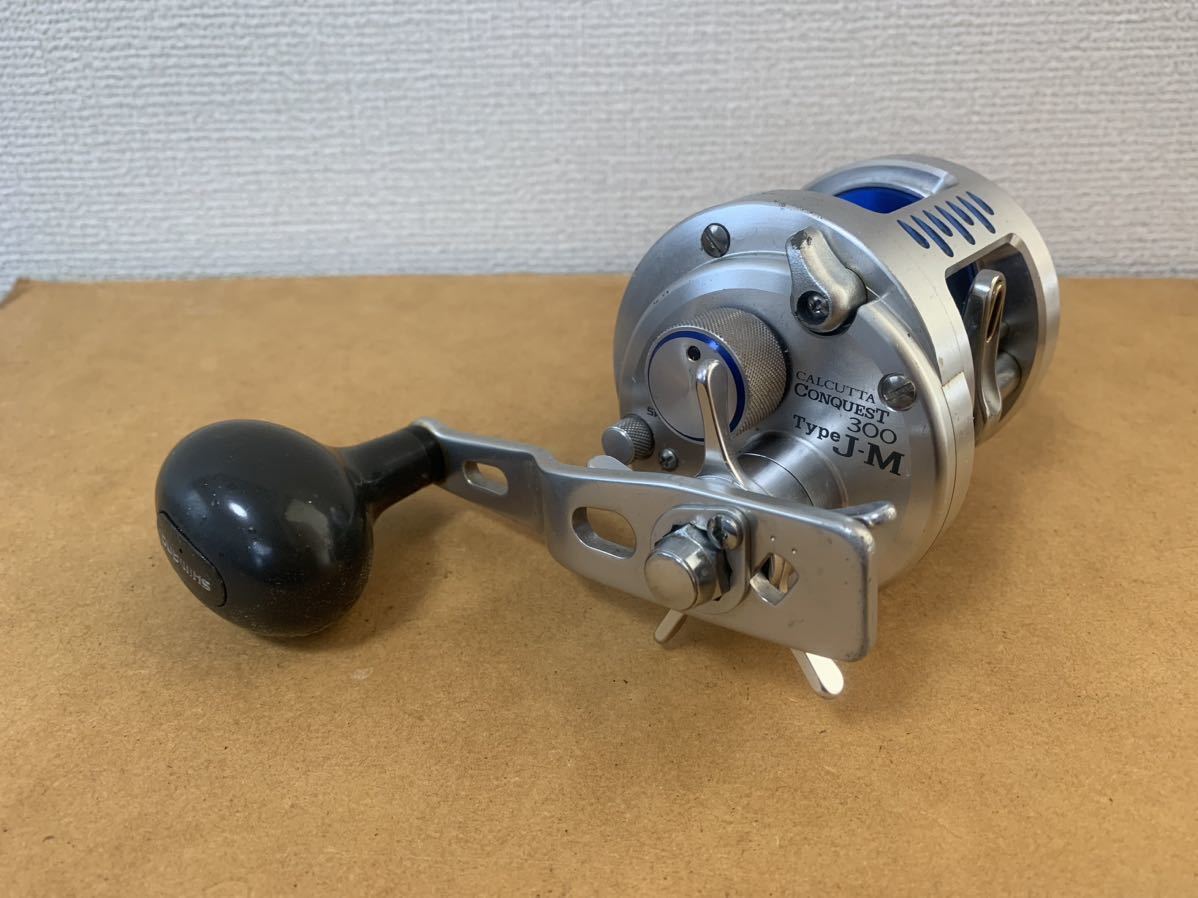 フィッシング SHIMANO CALCUTTA 300 リール