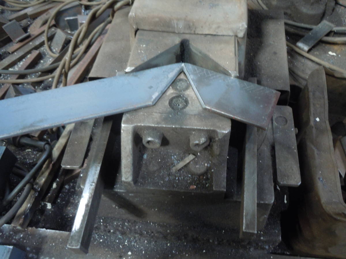 アングルベンダー