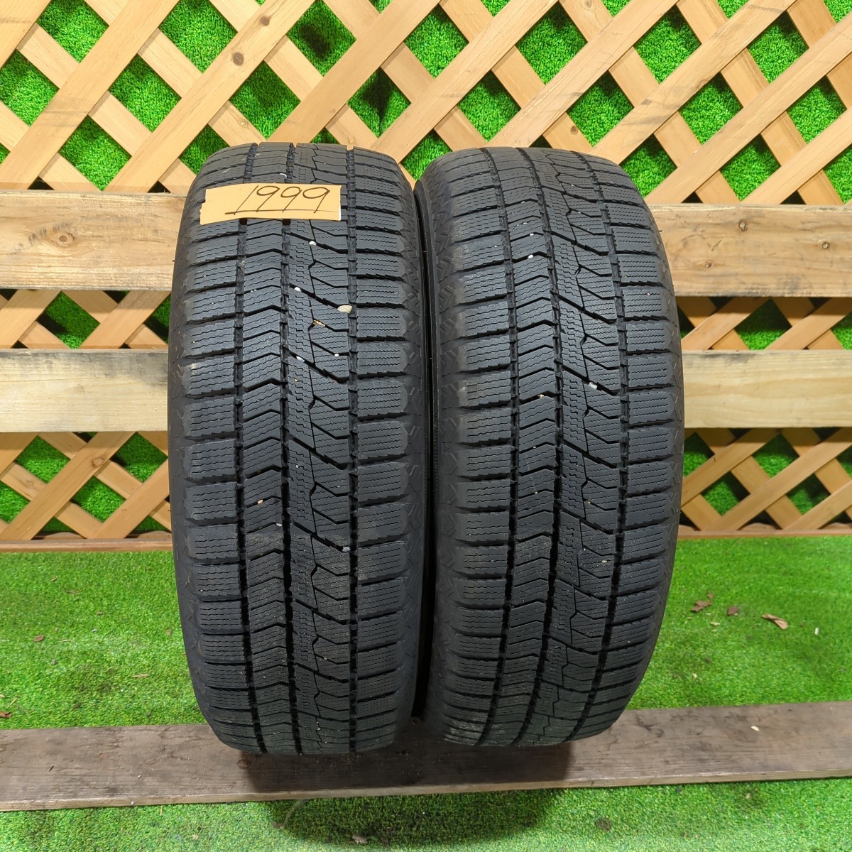 送料無料　1999 トーヨー　205/60R16 バリ山　スタッドレスタイヤ　２本　7.5分山〜　2020 激安プライス