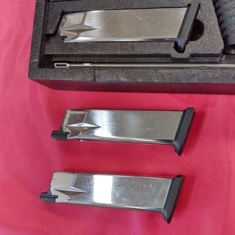 bb弾とガス付き 東京マルイ XDM-40 ガスブローバックガン [付属品完備]