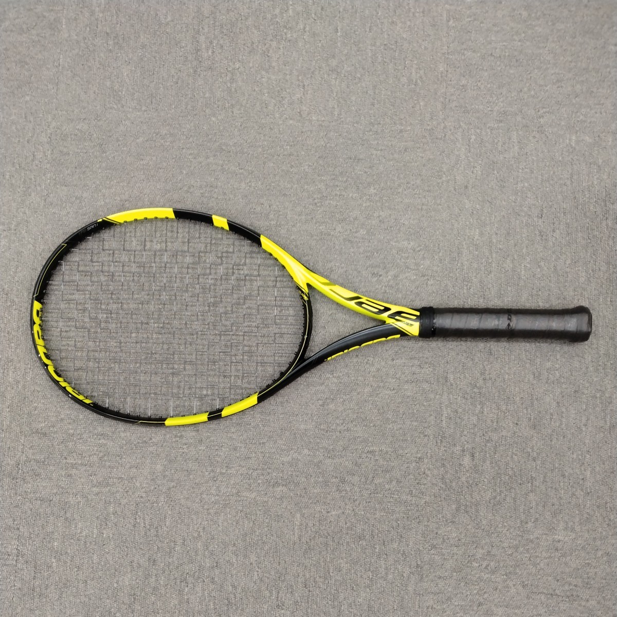 バボラ Babolat G3 0 BABOLAT ピュアアエロVS （送料無料）中古