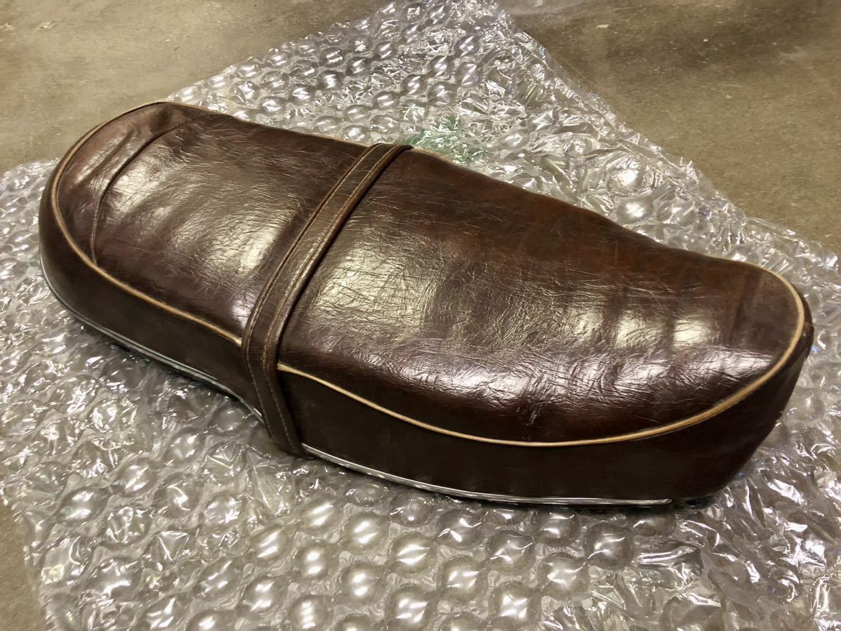 お買い得，人気セール 当時物 KAWASAKI カワサキ W1 W1S W1SA W1F 純正 シート 茶色 ブラウン カラー RS650 メグロ(純正品)｜売買されたオークション情報、yahooの商品情報をアーカイブ公開 - オークファン カワサキ用