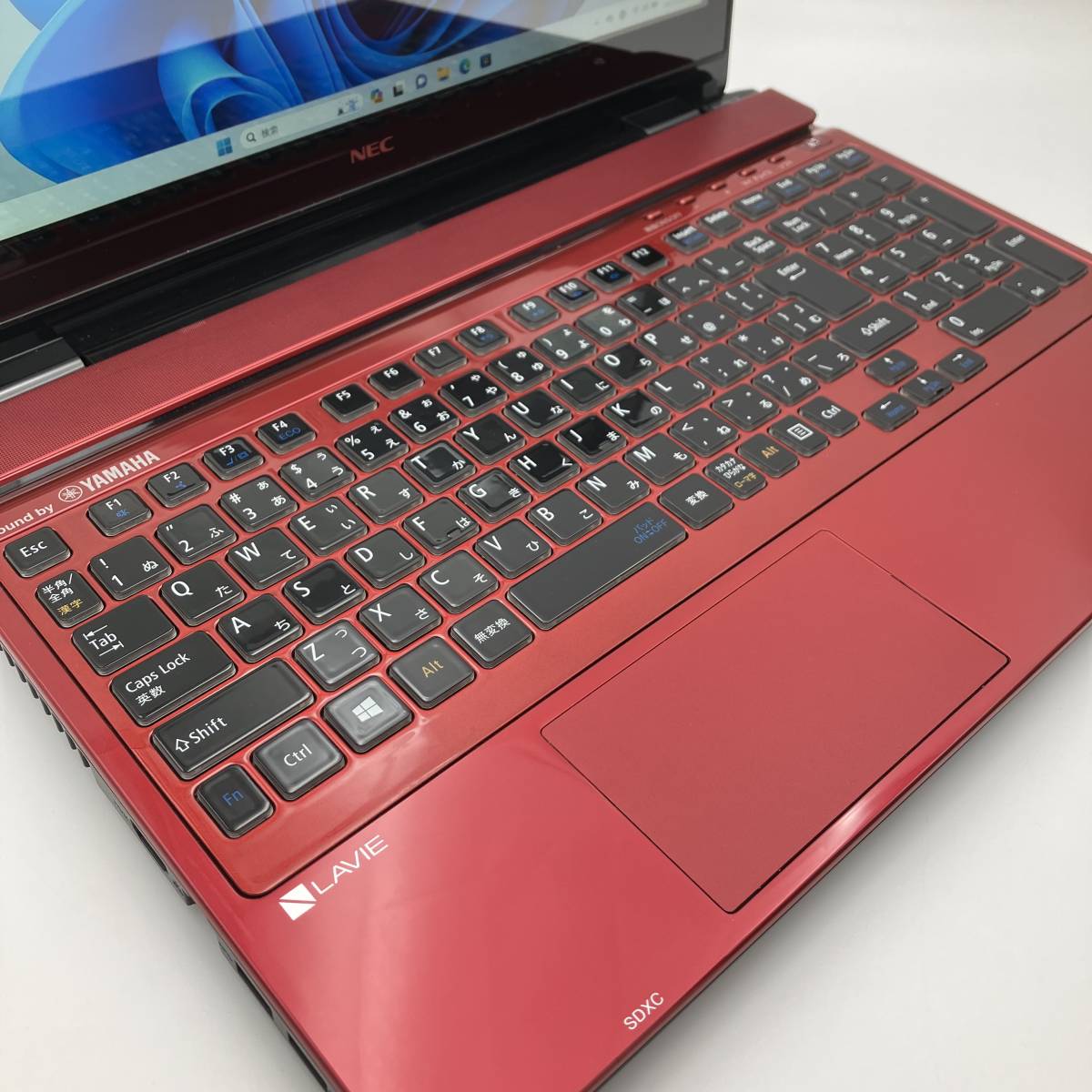 フルHD☆最強i7【メモリ16GB+新品SSD512GB/Core i7-6500U】Windows11