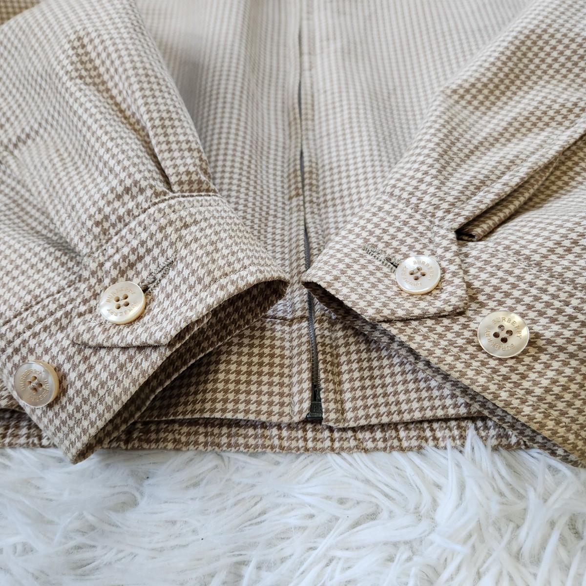 極美品BURBURRY GOLF スウィングトップ ノバチェック 総柄 XL