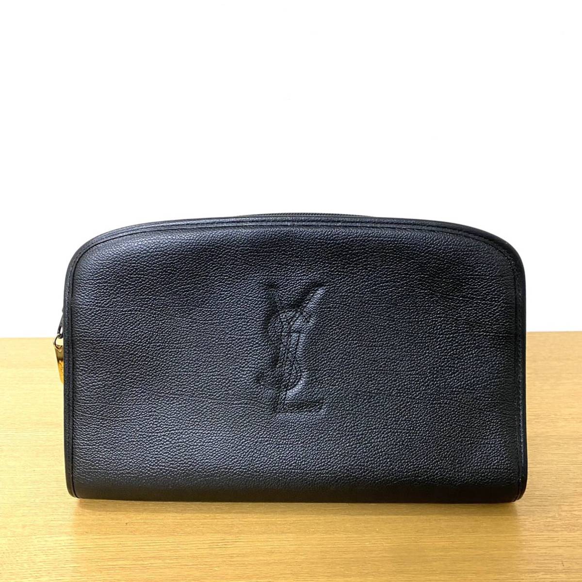 イヴサンローラン YvesSaintLaurent クラッチバッグ 黒　レザー 1円〜】美品 YVESSAINTLAURENT イヴサンローラン クラッチバッグ