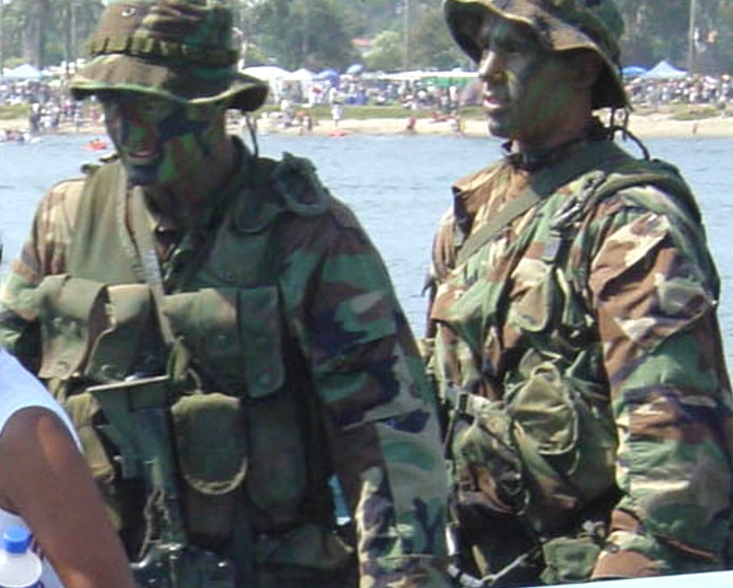 覚えてますか？】特殊部隊 90年代 SEALS装備 BHI 黒鷹ベスト 検索＋謎