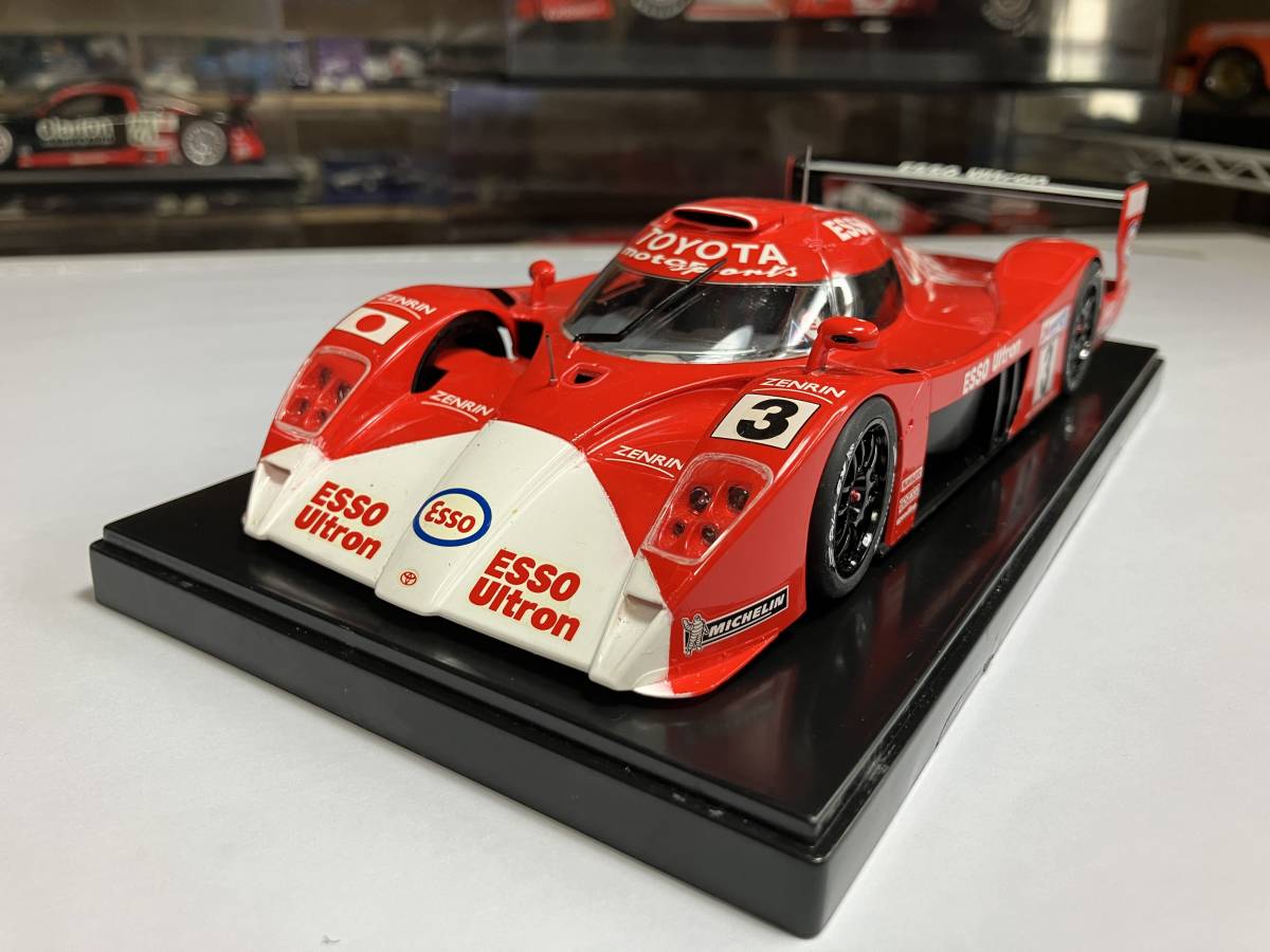 タミヤ1/24トヨタ　ＧＴ-Ｏｎｅ　ＴＳ—０２０　アクリルケース付き　素人完成品