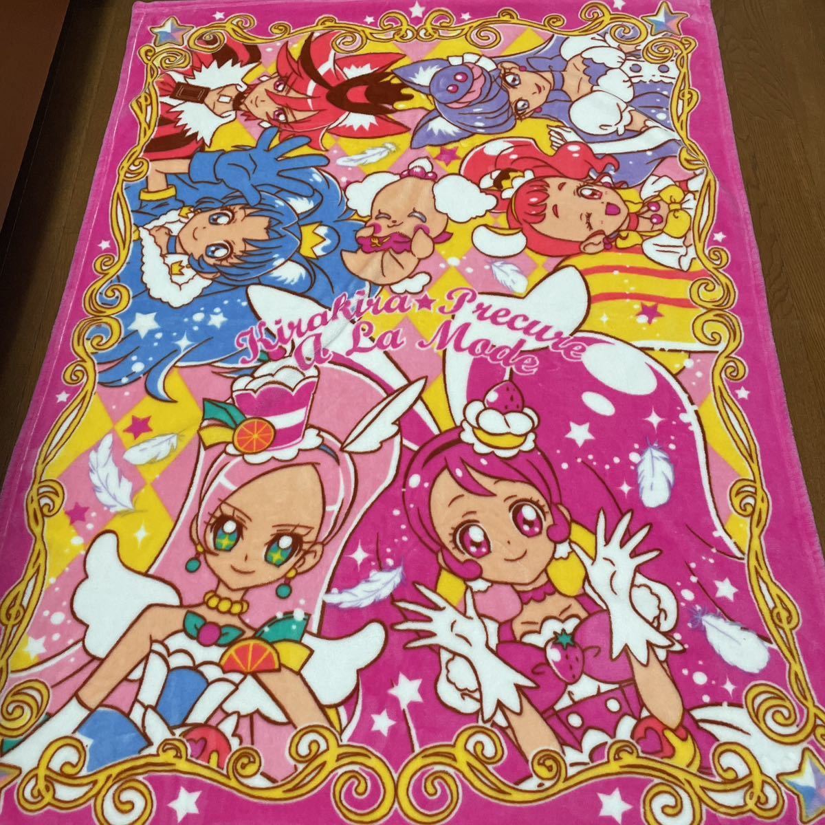 プリキュア 毛布 ブランケット ひざ掛け グッズ(毛布)｜売買された