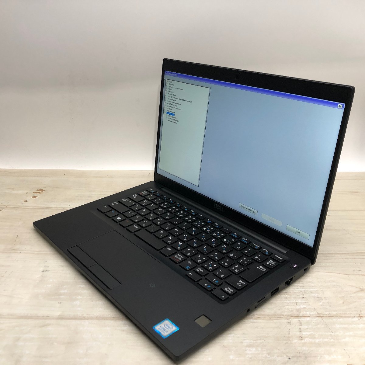 東芝 Windows11 Corei7 薄型ノートパソコン ブルーレイ ゴールド