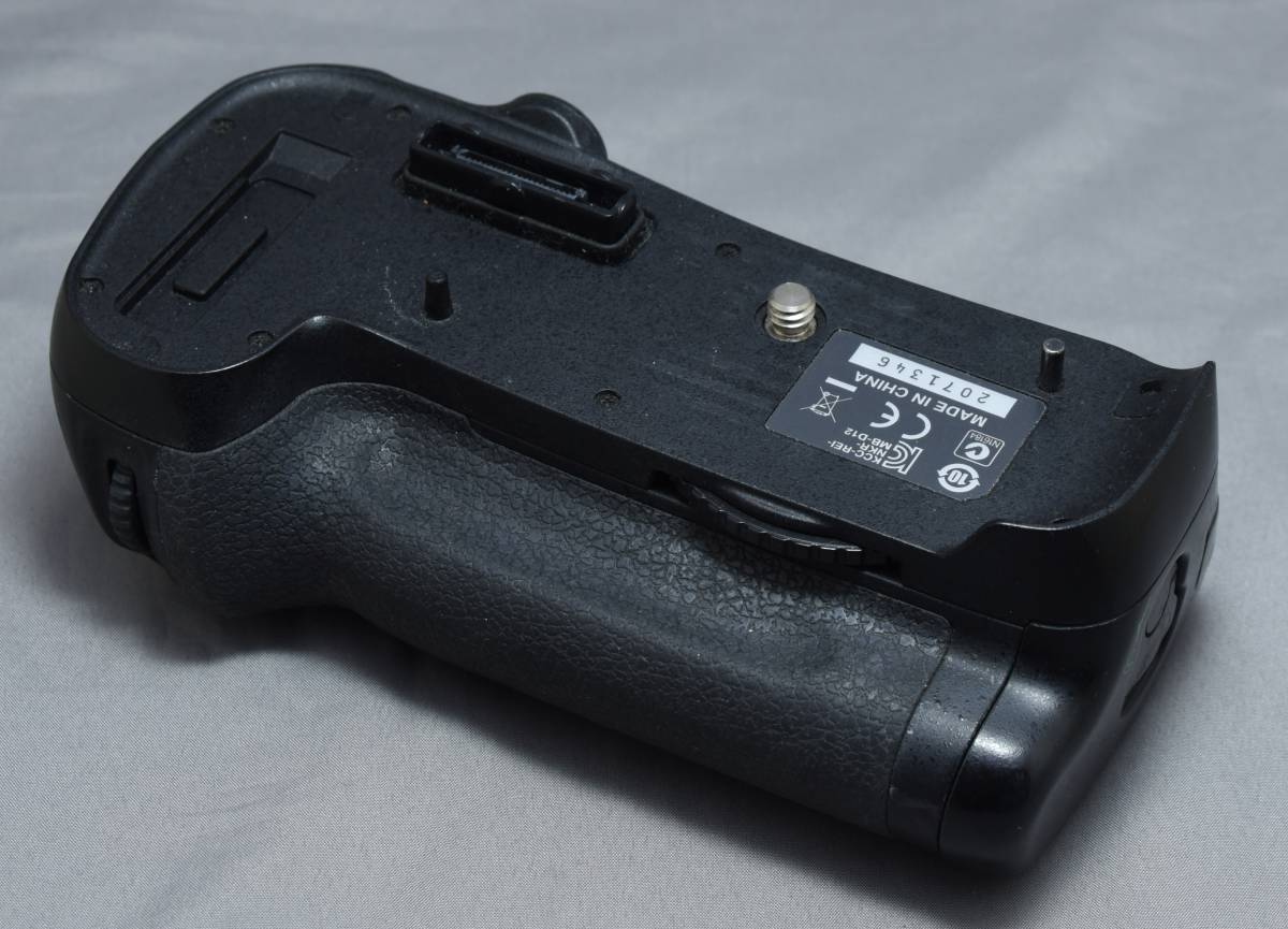 △☆【Nikon】ニコン 純正バッテリーグリップ MB-D12 動作品 