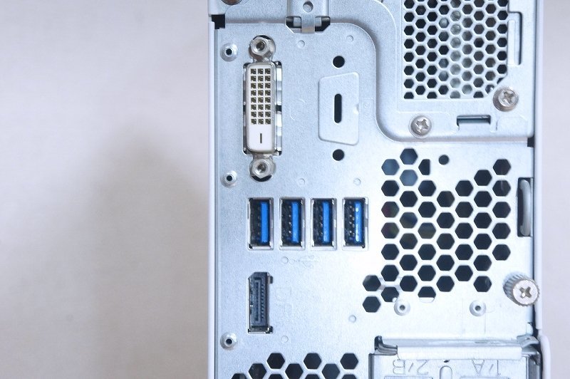 NVMe M.2 SSD - PCIe 256GB SSD用外付けドライブスタンド、玄人志向