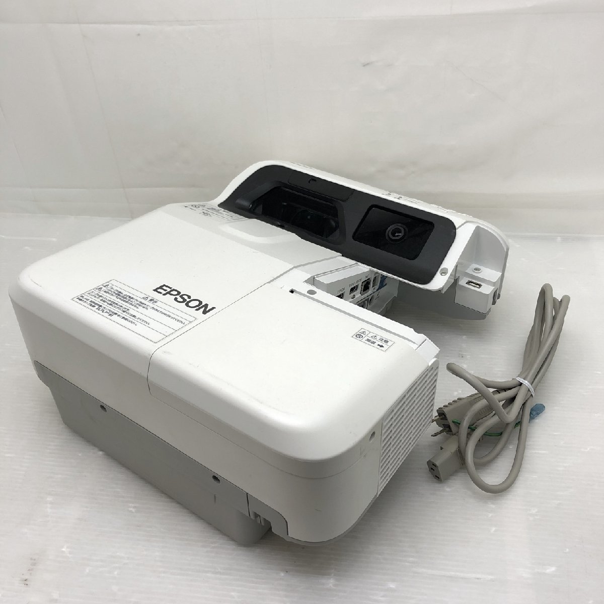 1円～ EPSON ビジネスプロジェクター EB-685WT ランプ点灯時間 明るさ