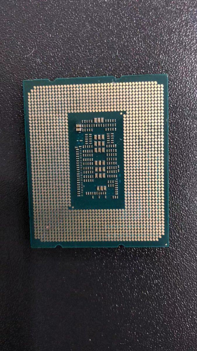 CPU インテル Intel Core I7-12700KF プロセッサー 中古 動作未確認
