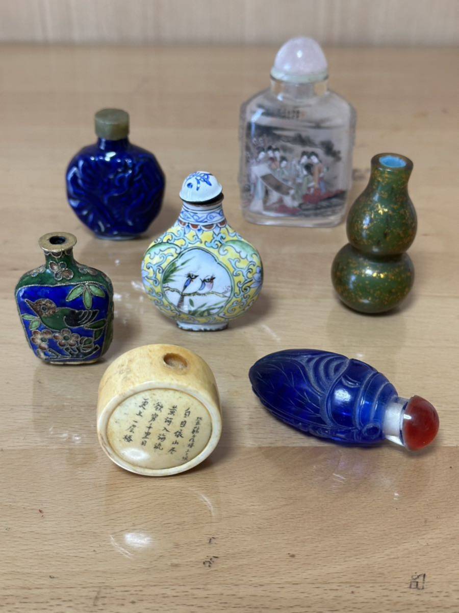 中国 古 美術 鼻煙壺 銅胎琺瑯 琺瑯彩 瑠璃藍釉 水晶 角 清時代 民国