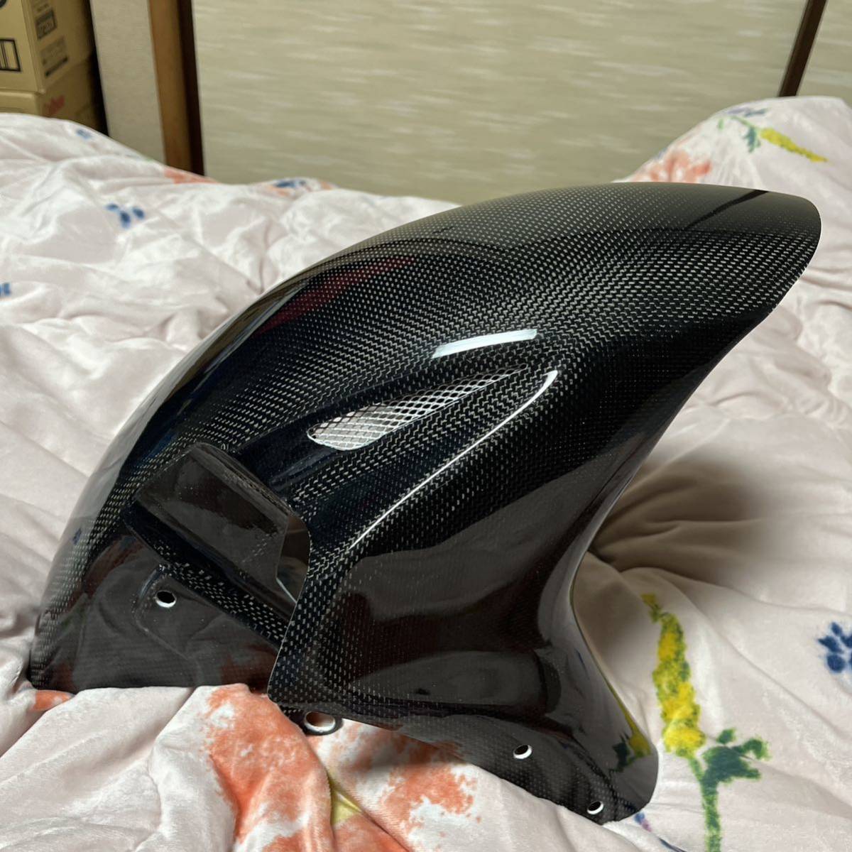 カーボンフロントフェンダー CBR1000RR SC57用新品保管品_1