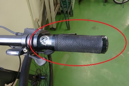 『現地引渡し、現金払い限定』　高槻市の放置自転車対策リサイクル販売　No.１　Cannondale_5