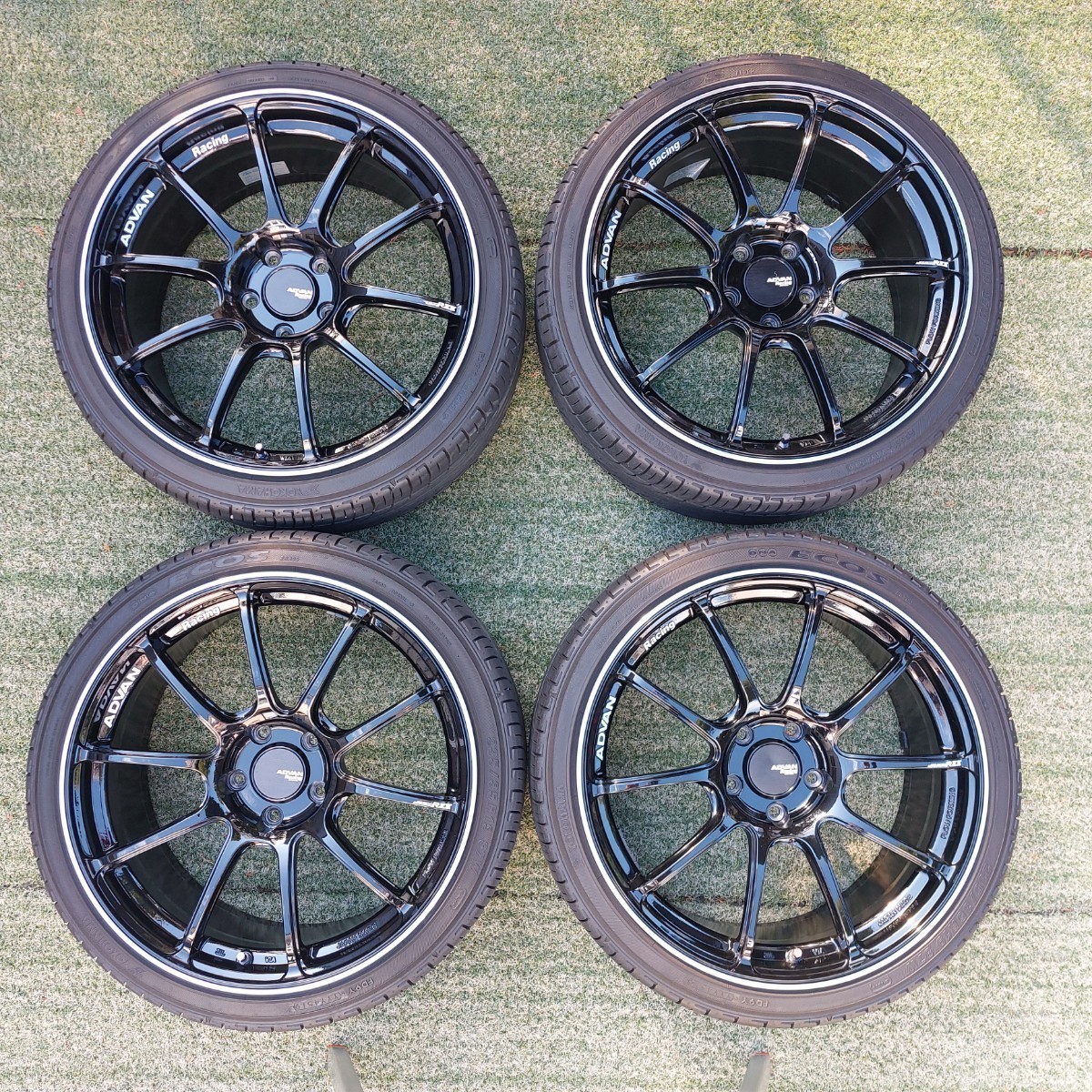 ヨコハマ ADVAN レーシング19インチ 8,5j/+50/114,3 アドバン