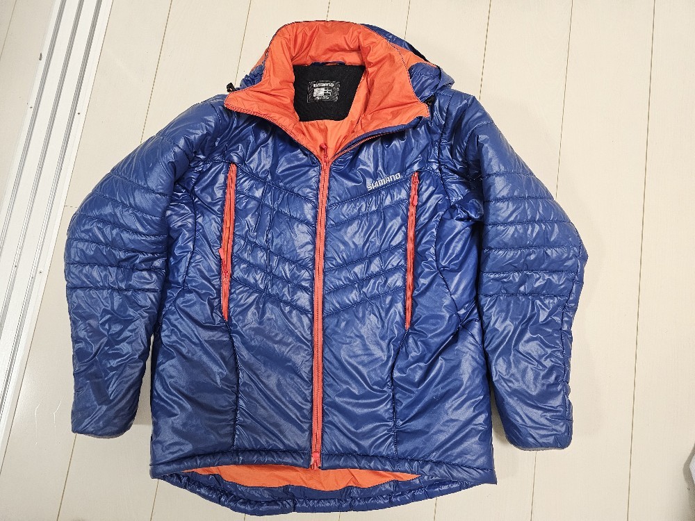 シマノ　ダウンジャケット_1