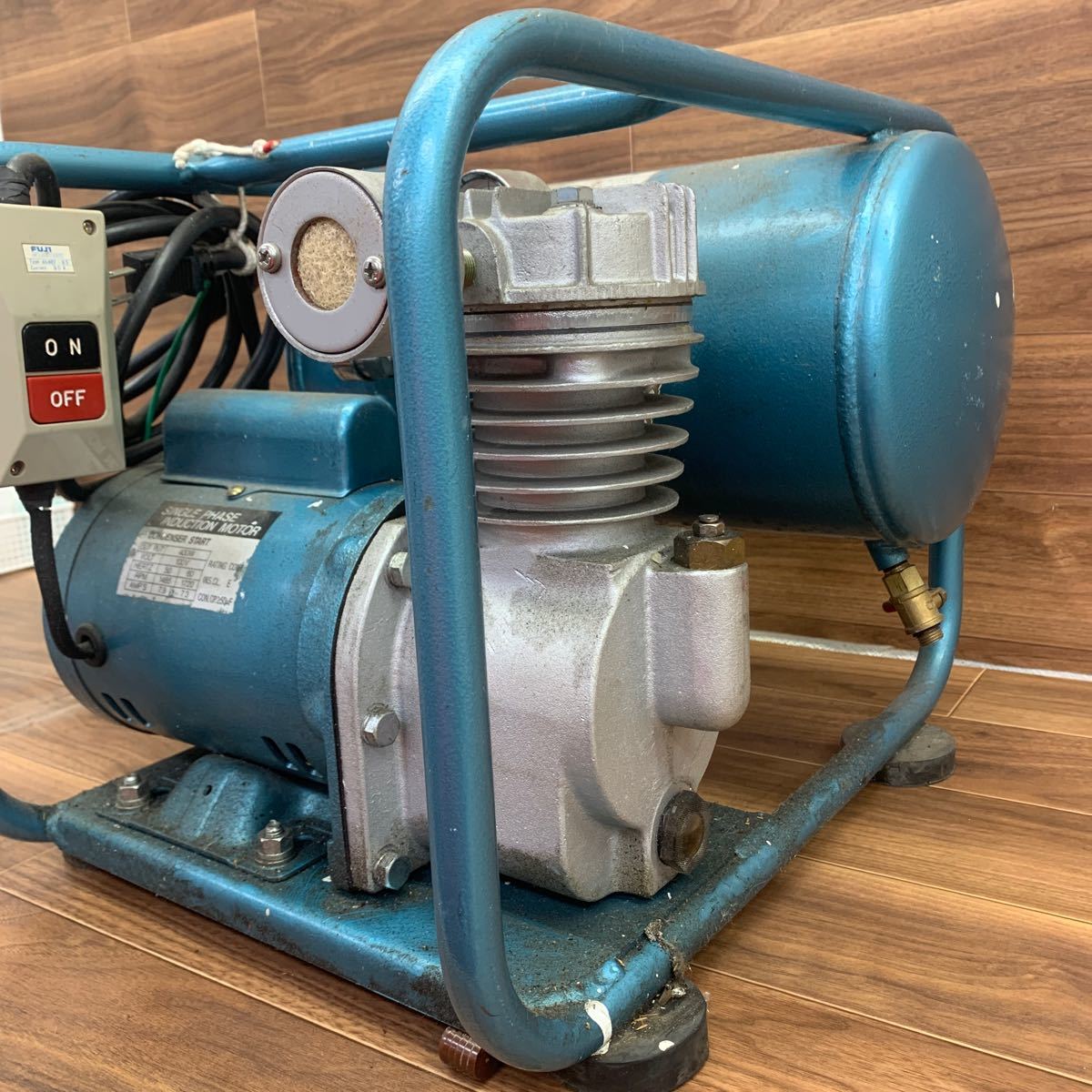◇E-753 新ダイワ Shindaiwa MC410 ELECTRIC AIR CONPRESSOR エアー 