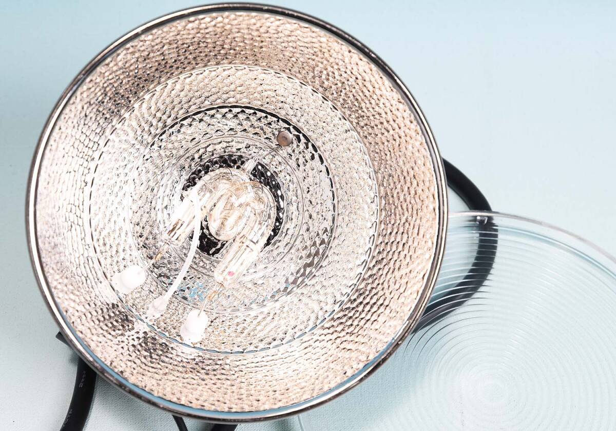 ミニカム　ストロボGIANT-EX-L III ノーマルヘッドGN-120 (ケース有り) 急速充電器セット_7