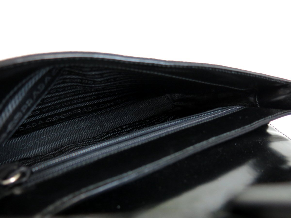 ○超美品○PRADA プラダ○ロゴ型押し○フラップ○ポコノ ナイロン