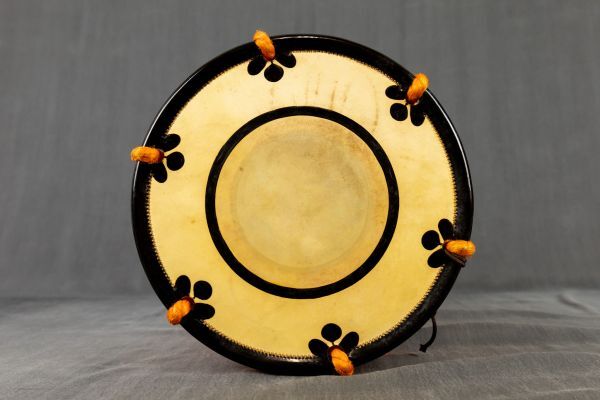 T01-1903 和楽器 鼓 塗り蒔絵 膜鳴楽器 小鼓 能楽 お囃子 歌舞伎 日本