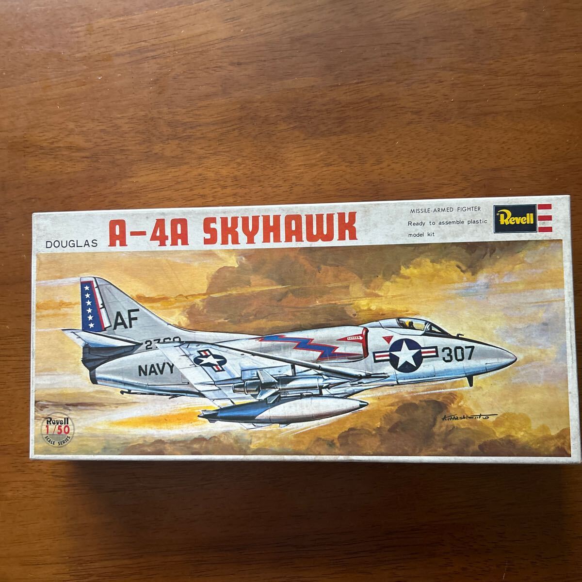 レベル Revell 1/50 A-4A スカイホーク(袋開封、一点毎の部品チェック