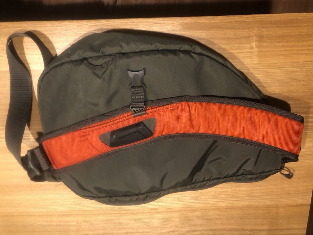 シムス ヘッドウォーター　スリングバッグ_2