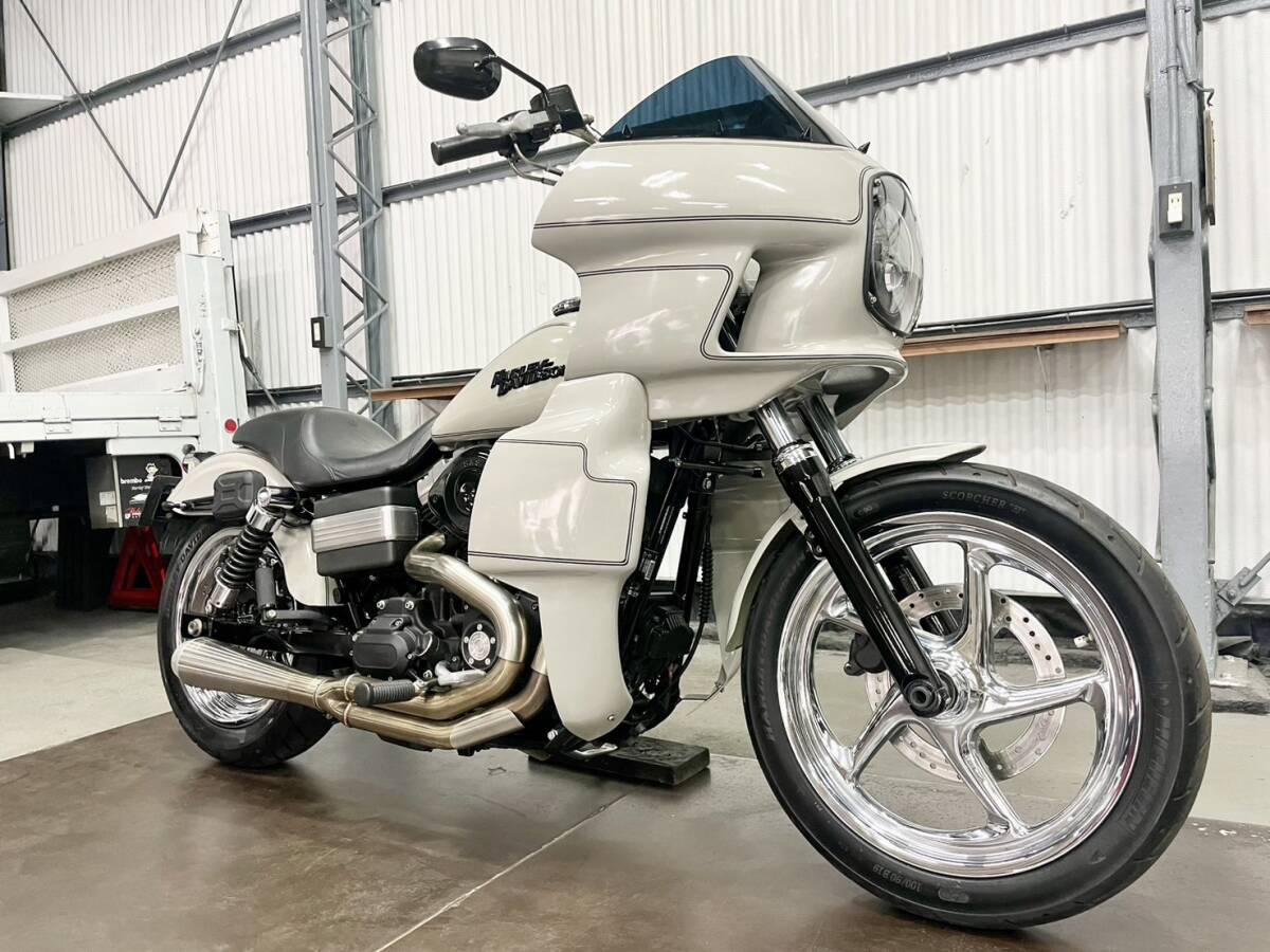 低走行 2012 FXDB ストリートボブ 6速 FXRTフェアリングフルキット クラブスタイル バッサーニ2in1フルエキゾースト ETC ...