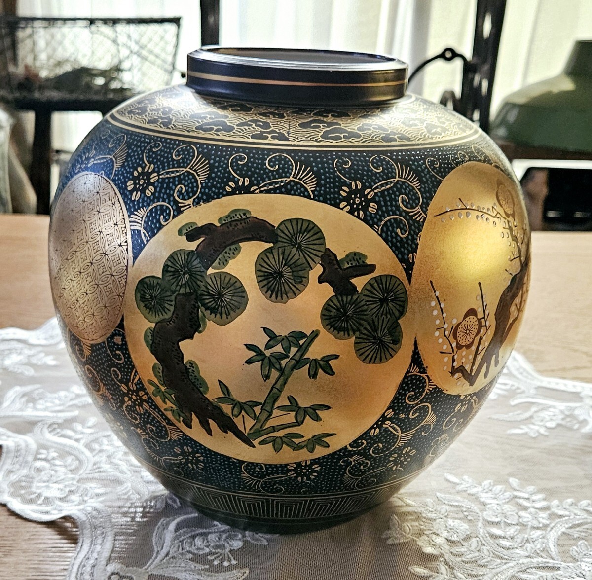 九谷焼・英峰　色絵金彩　青粒花瓶 九谷焼 啓峰 青粒 金彩 松竹梅 花瓶 花器 九谷焼 啓峰 【公式通販】