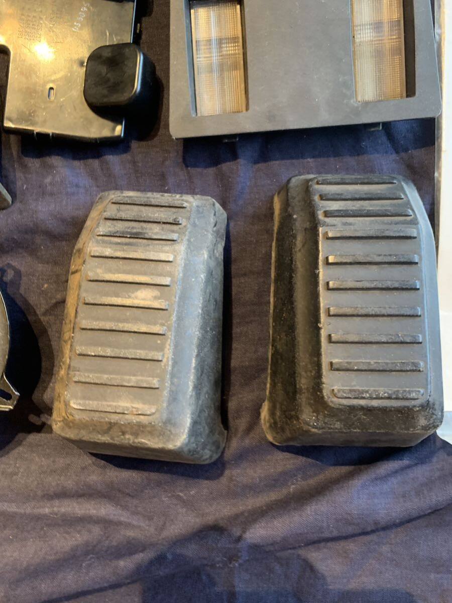 Jeep Grand Wagoneer ストックパーツ まとめて　ジャンクパーツ　ジープ グランドワゴニア / オーバーヘッドコンソール　コーナーガード_7