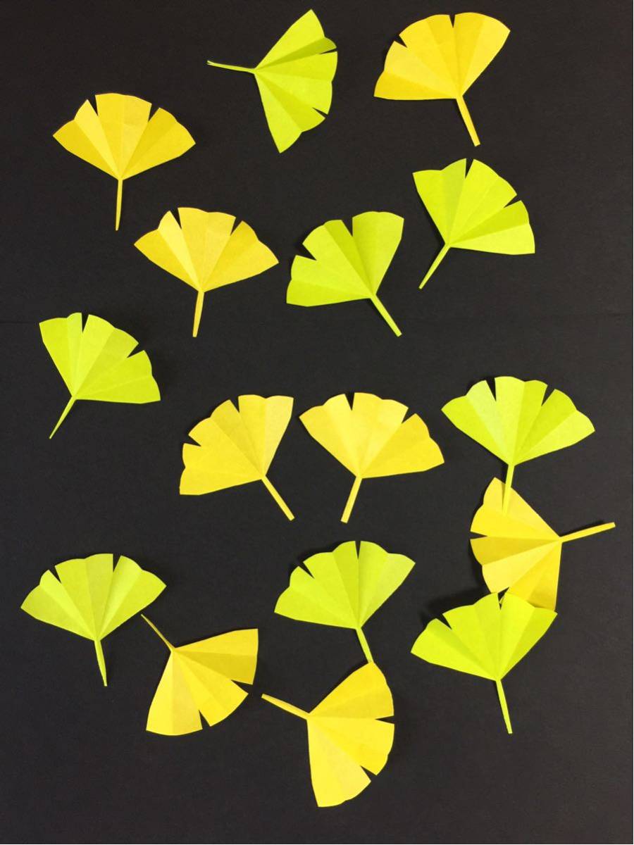 壁面飾り★イチョウ 銀杏 秋飾り 保育園・児童館・病院掲示板などに_1