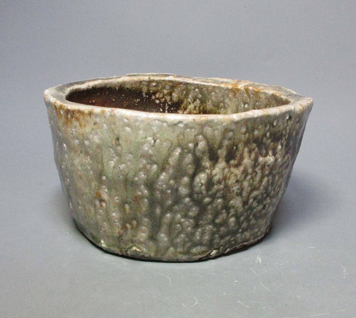 504307 神山清子 作 信楽焼 自然釉 建水（共箱）茶道具・陶芸家(茶碗
