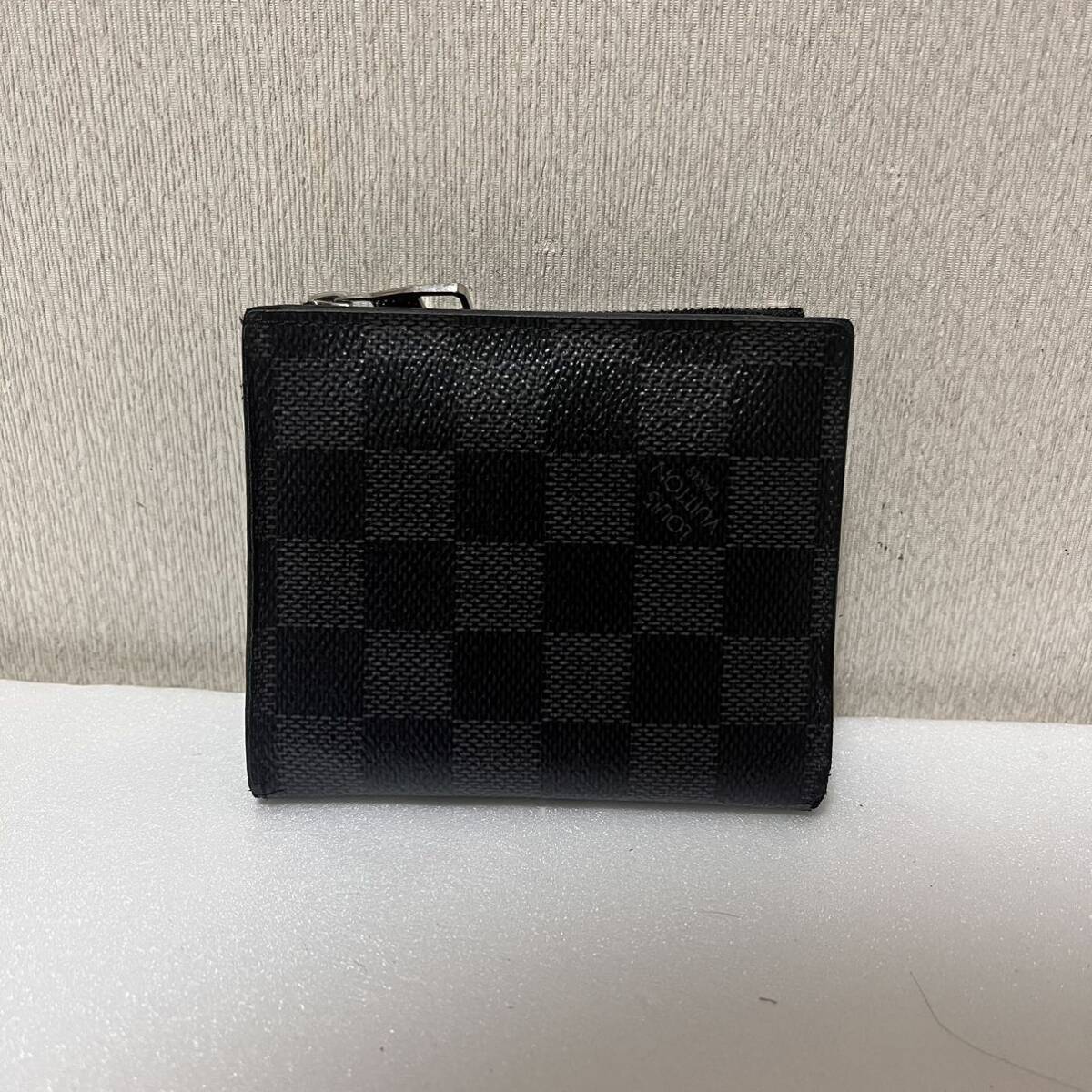 ルイヴィトン グラフィット ダミエ 財布 コンパクト スマート N64021 