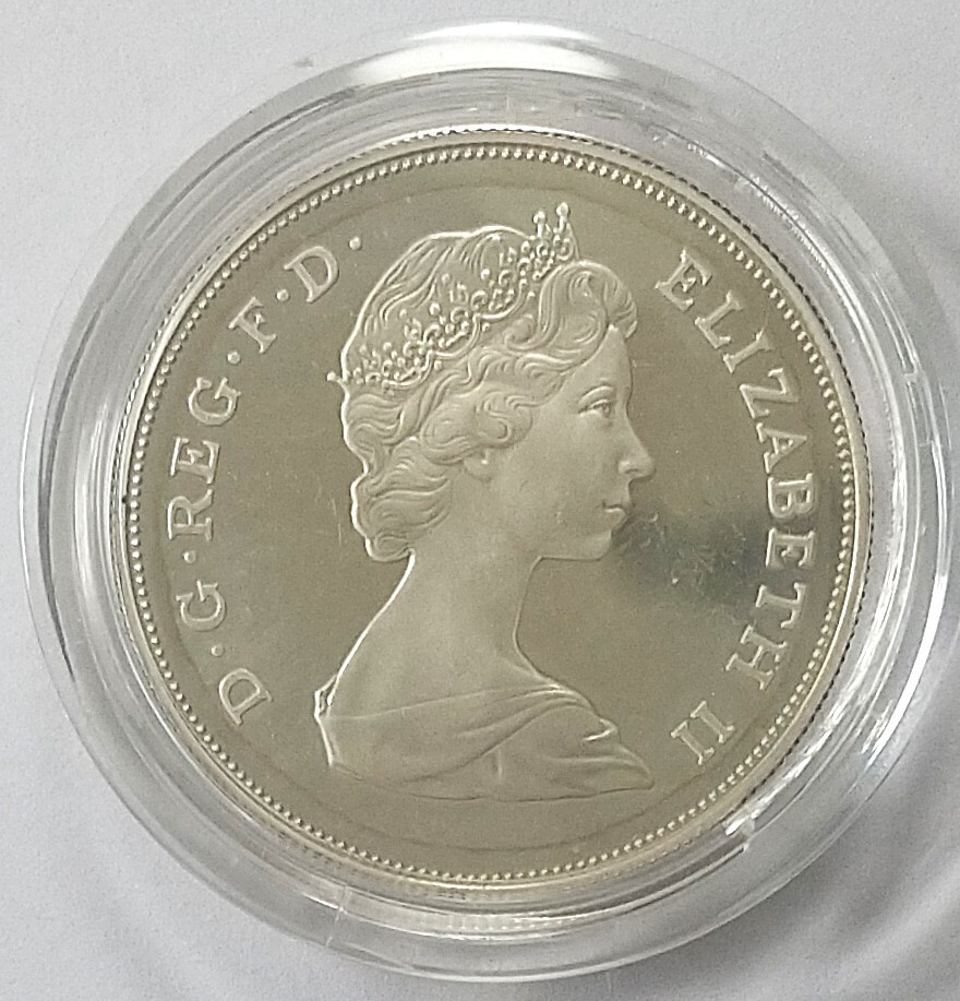 ▽イギリス 1981年 ブリティッシュクラウン コイン 5シリング▽na59