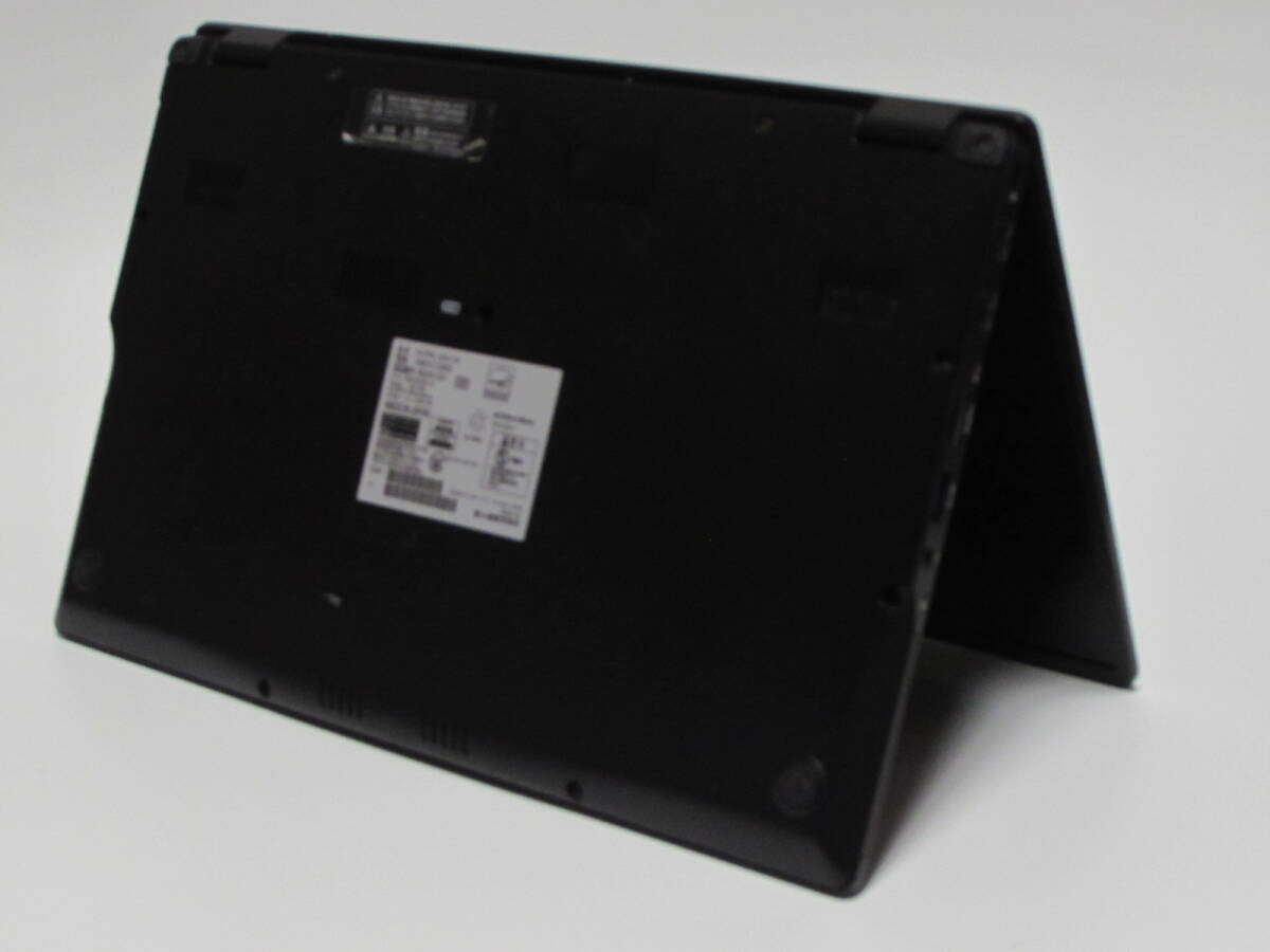 ジャンク FUJITSU LIFEBOOK U9311 M 第11世代 Celeron 4GB 13.3インチ
