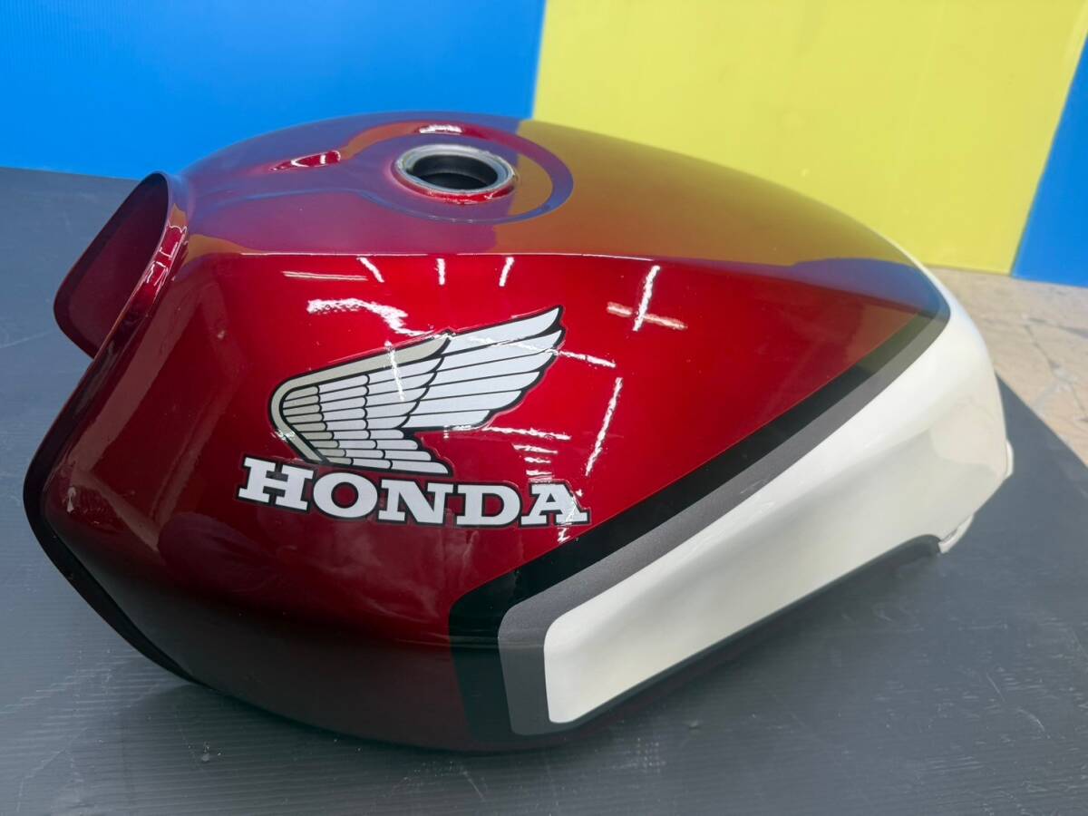 850 CBX400F外装セット 赤白2型 カラー/中古 美品 塗装後 未使用NC07