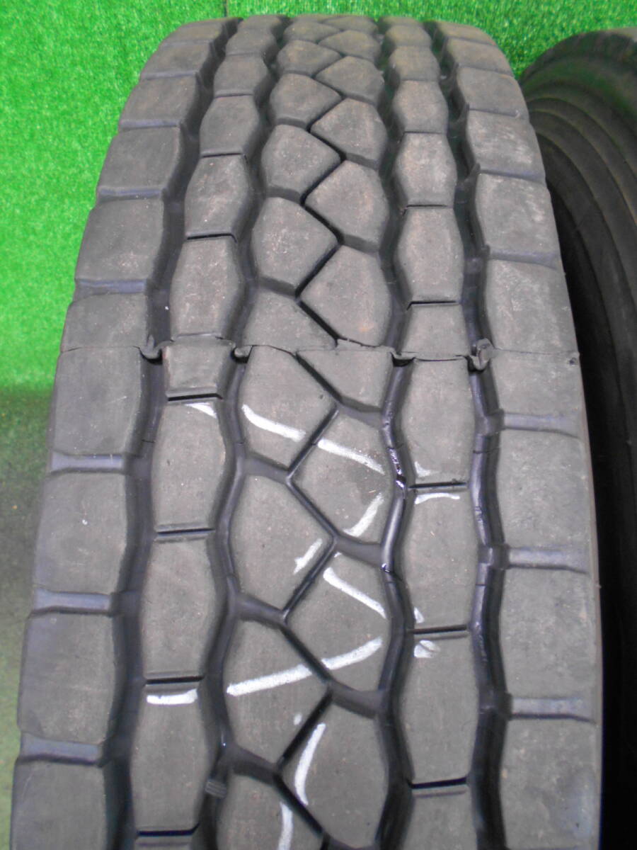 M-334 11R22.5 14PR BS エコピア M-81C 再生 ミックス バリ山 4本set
