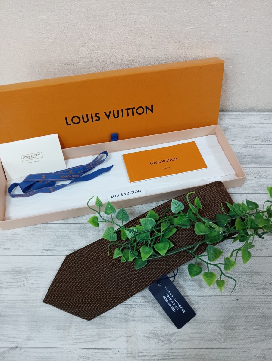 参考価格26400円 未使用 近い LOUIS VUITTON ルイヴィトン ネクタイ