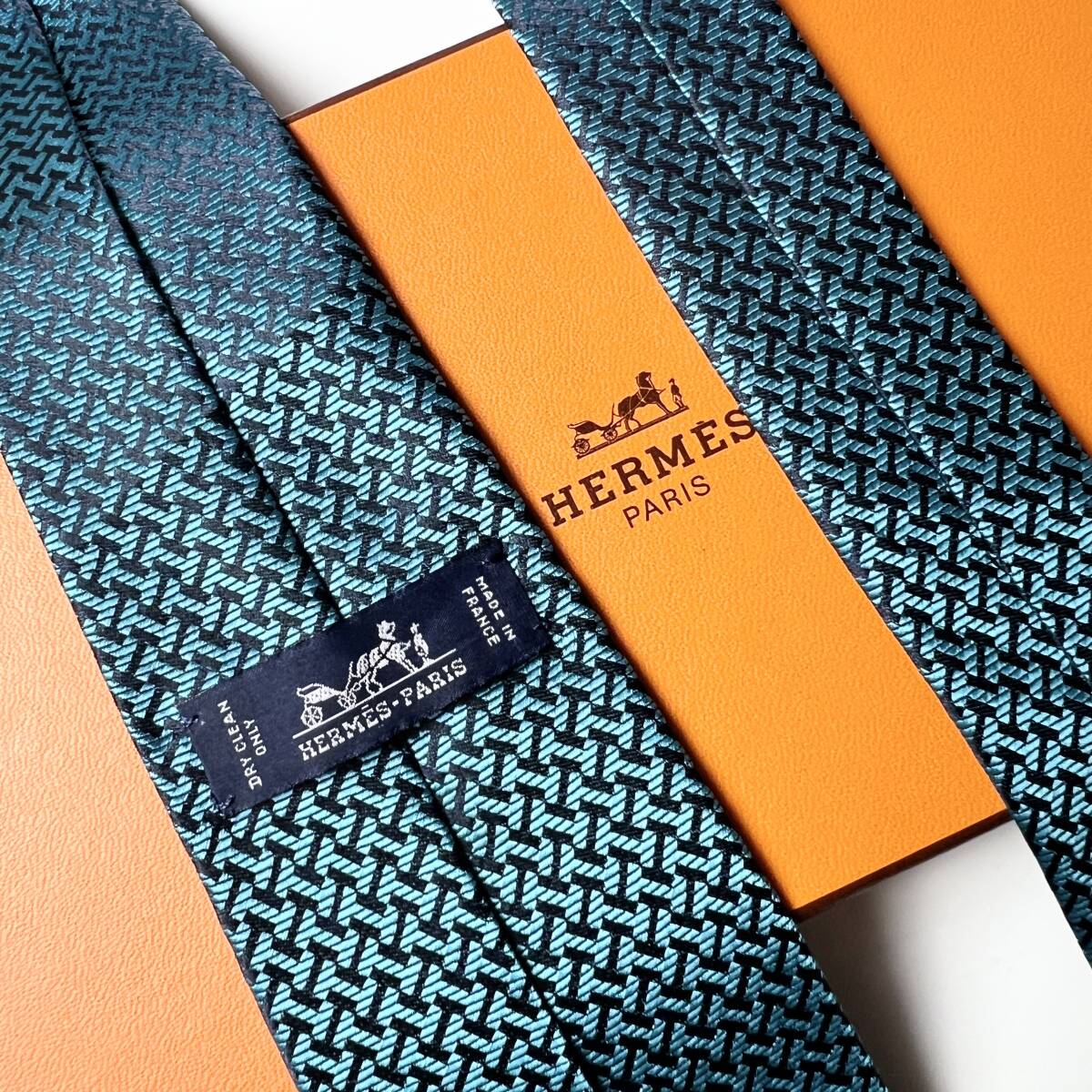 H柄 ニューH ファソネH織タイ H織り エルメス HERMES ネクタイ シルク