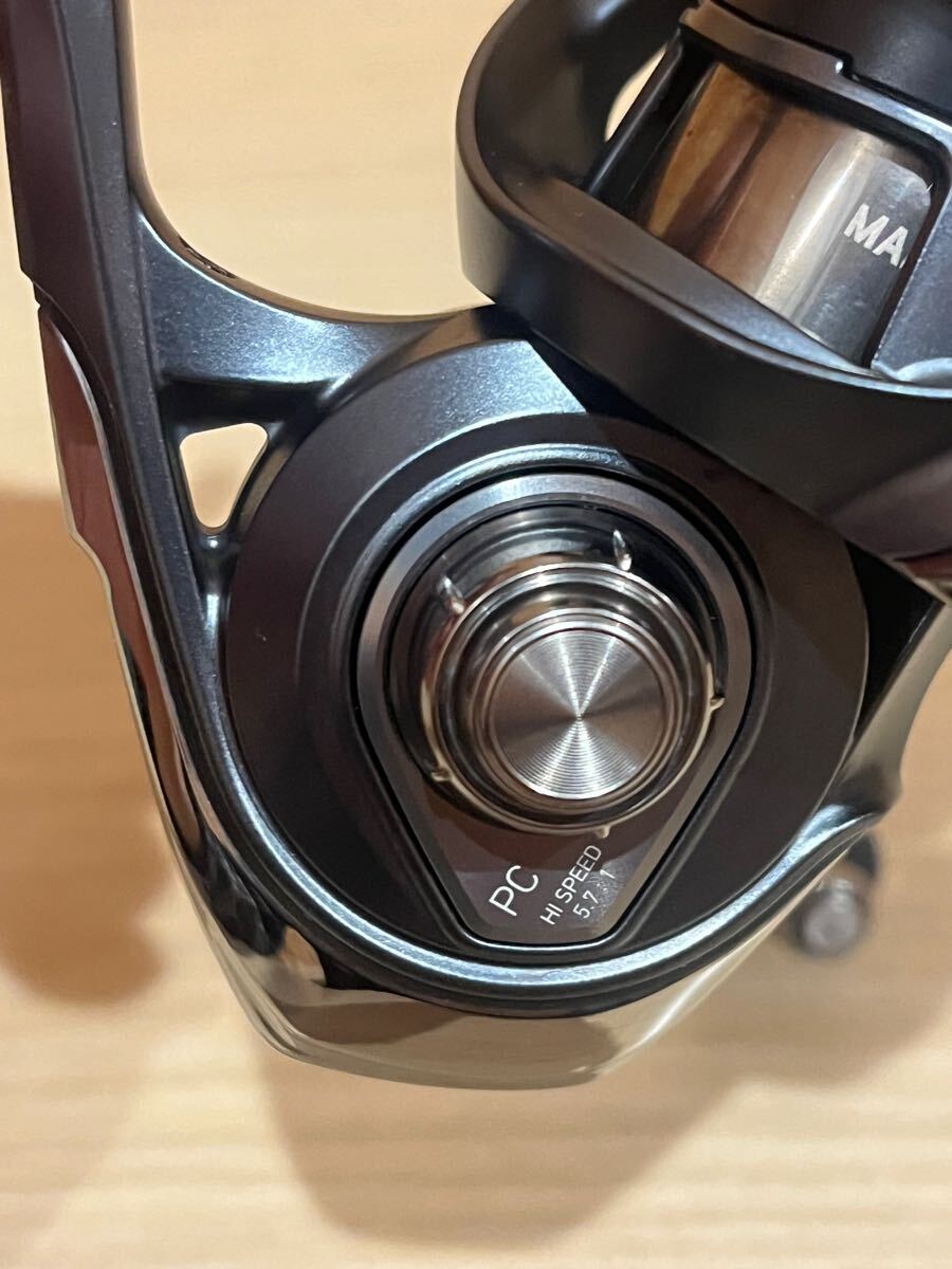 ダイワ 23 エアリティ PC LT 2500 H SLPワークス スプール付き 中古